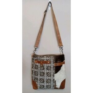 Chloe And Lex‎ Canvas Leather  Cowhide Patchwork Brown Pattern Crossbody Purse